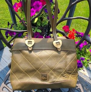 💚 Dooney Florentine Quilted Shopper in Moss/Green